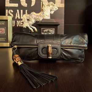SOLD DO NOT PURCHASE Stunning Black Leather Bamboo GUCCI Clutch!